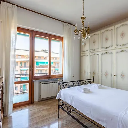 Altido Front Sea Apt With Big Terrace In Appartement *