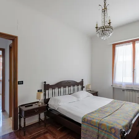 Altido Front Sea Apt With Big Terrace In Appartement